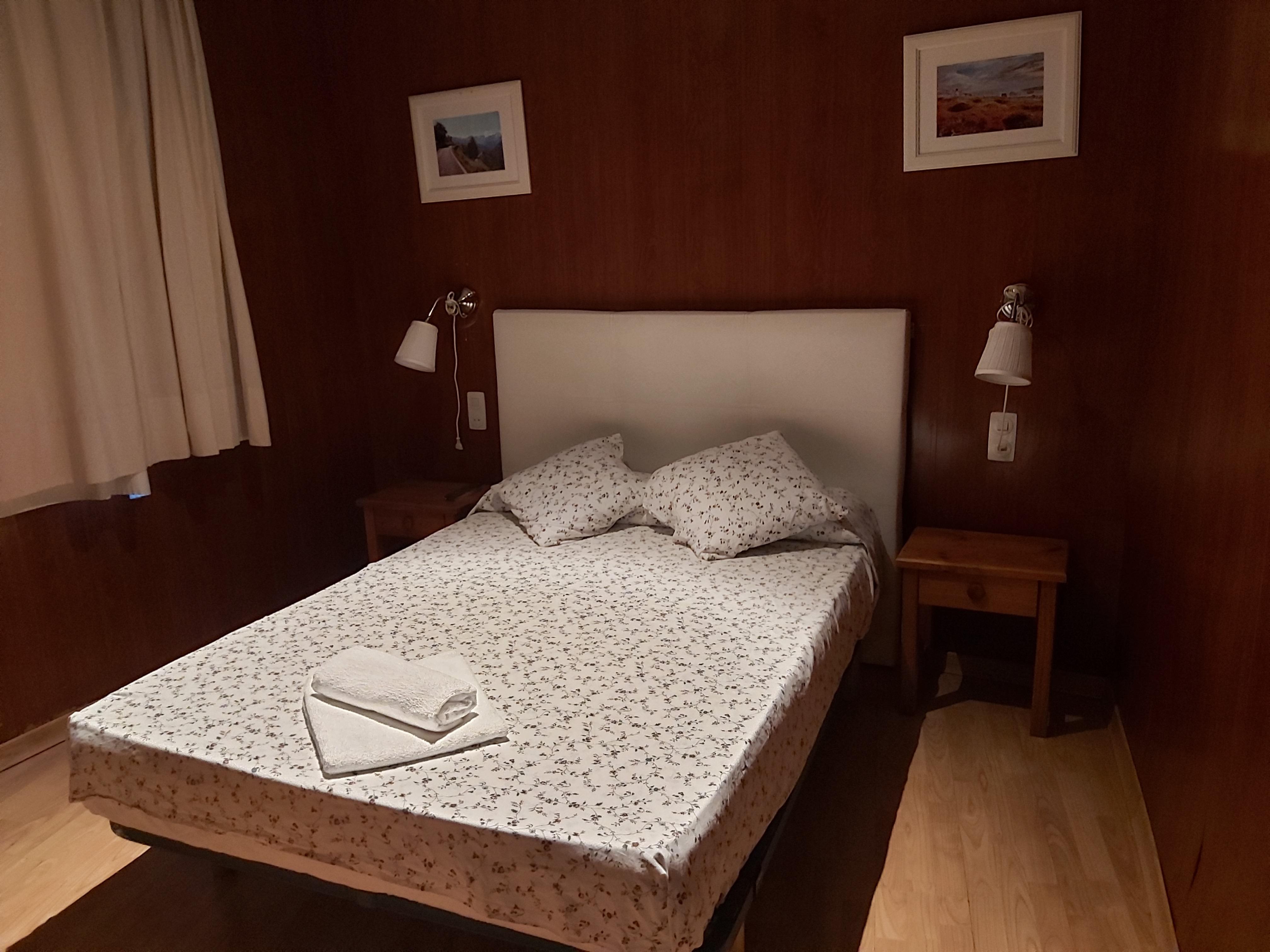 Hostal Porta De Nuria Ribes De Freser Eksteriør billede