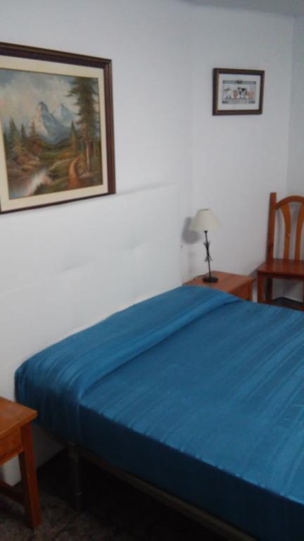 Hostal Porta De Nuria Ribes De Freser Eksteriør billede