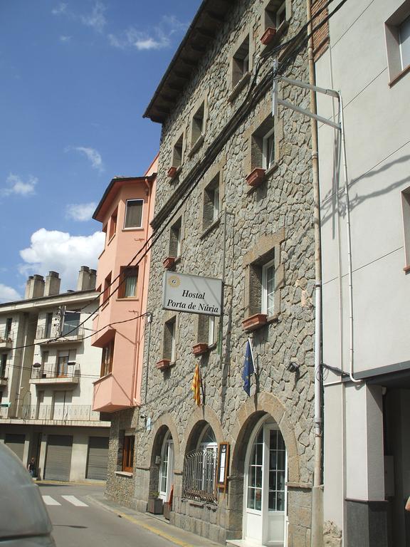 Hostal Porta De Nuria Ribes De Freser Eksteriør billede